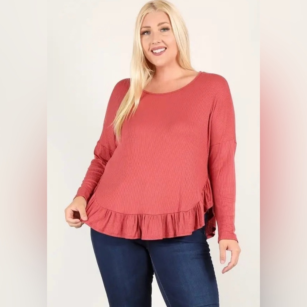 Black Ruffled Hem Ribbed Top - Picture 2 of 5